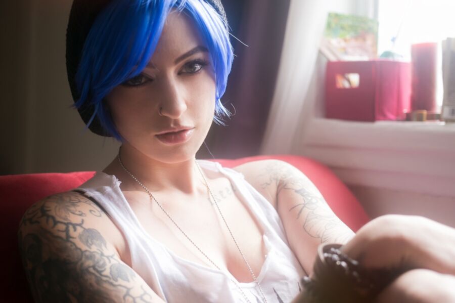 Suicide Girls – Pulp – Chaostheorie