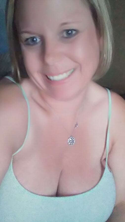 blonde big tit milf