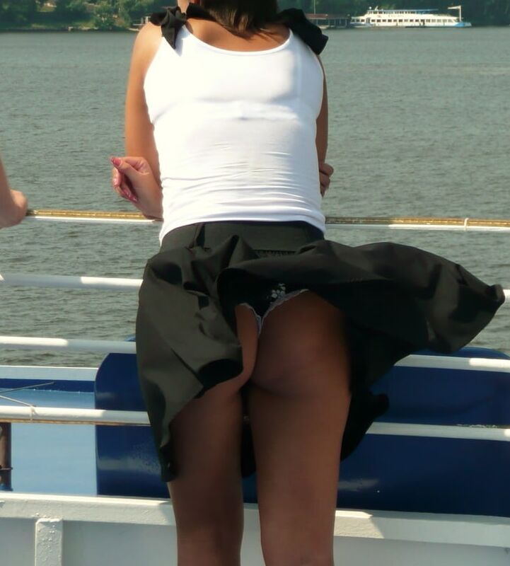 MILF CUL SUR BATEAU CRUISER