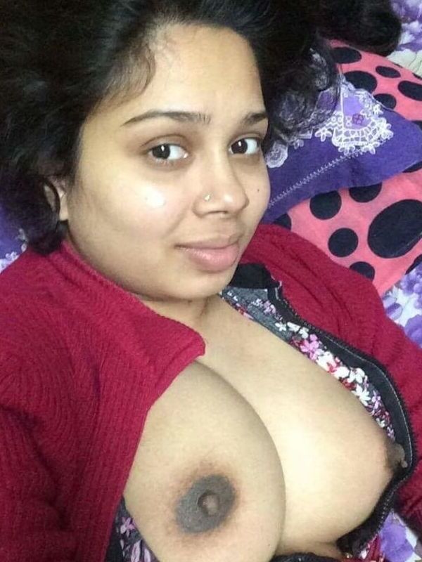 Indian wife selfie for husband