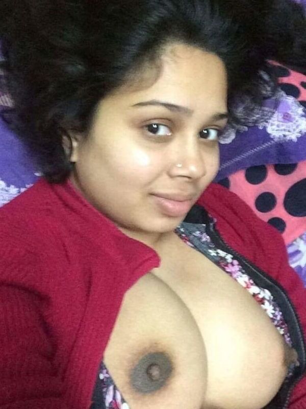 Indian wife selfie for husband