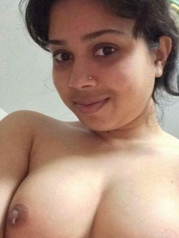 Indian wife selfie for husband