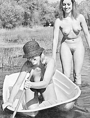 chicas vintage en blanco y negro