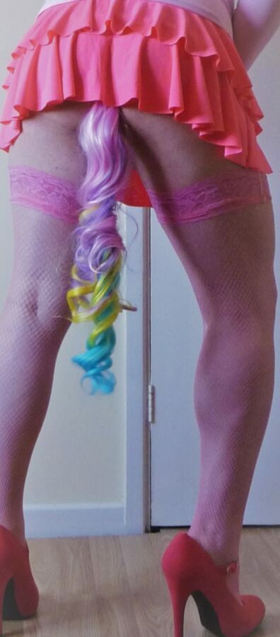 Sissy Isabelle - more sissy rainbow tail!