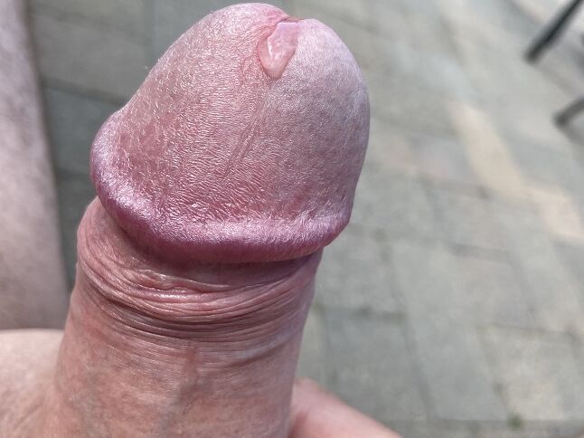 Showing my dick for your pleasure.....