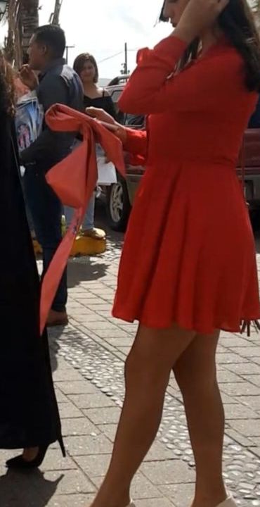 Voyeur Mexicanas Vestido Rojo