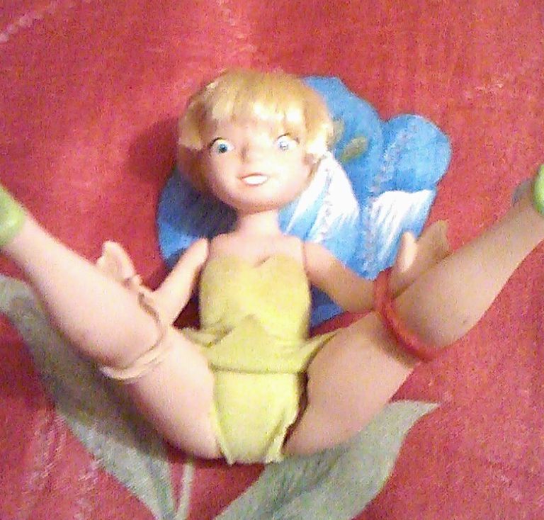 Mit Tinkerbell spielen