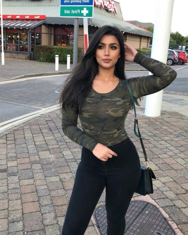 STUCK UP PAKI CUNT