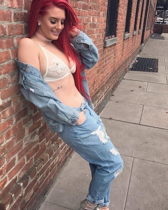 JUSTINA VALENTINE