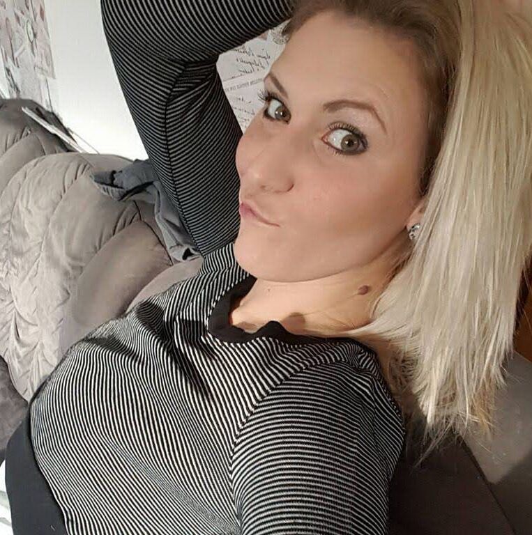 Jeune MILF allemande