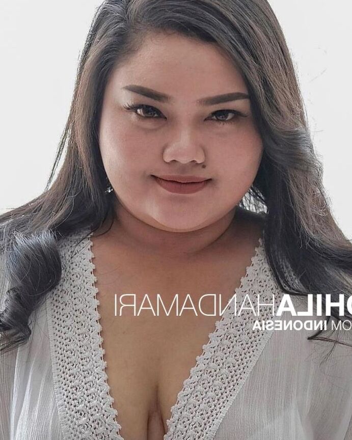 Dhila Handamari Indonesia BBW