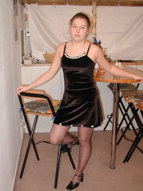 Andrea german teen in pantyhose (Stuhl)