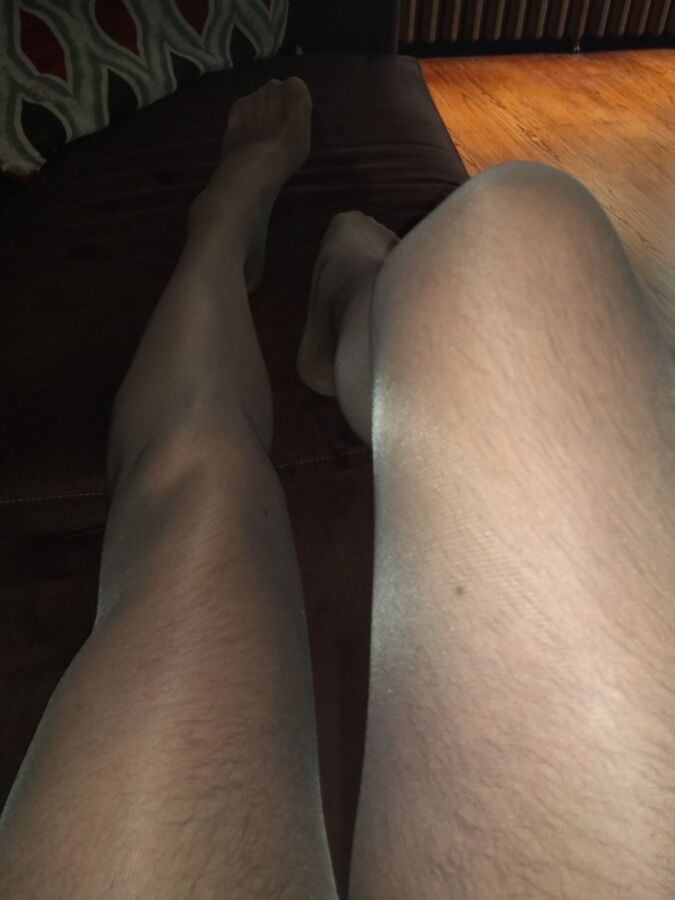 me in pantyhose levante