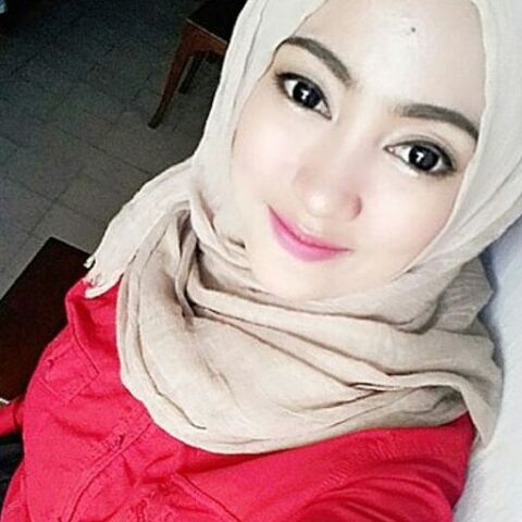 Jilbab Cute And Sexy ~Malaysian~