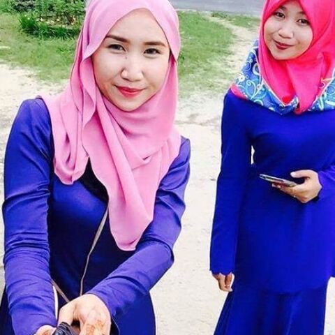 Jilbab Cute And Sexy ~Malaysian~