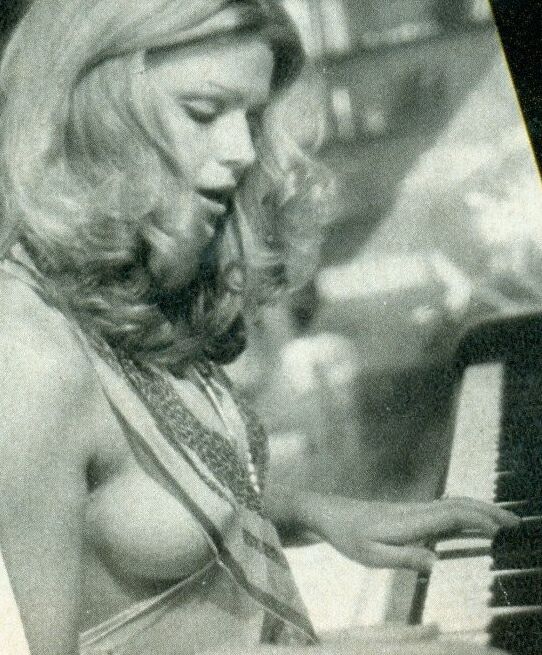 Jeane Manson desnuda, cantante francesa nacida en EE.UU.