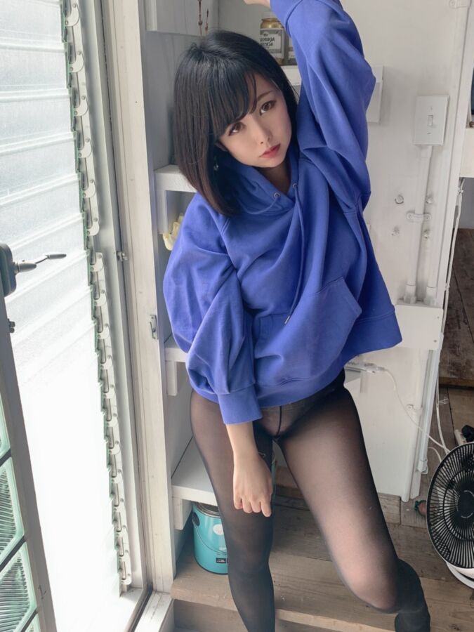 Japanese Women In Black Pantyhose 21