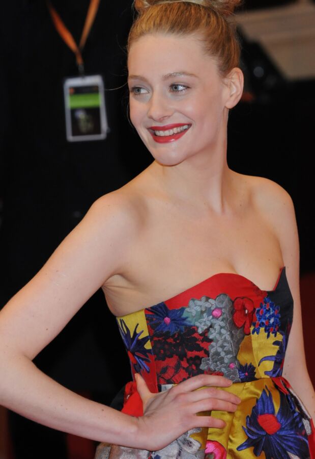 Romola Garai, l'actrice anglaise la plus douce vol.2