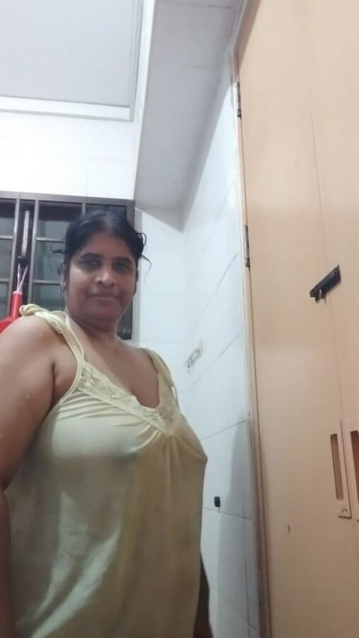 indian bbw mature slut