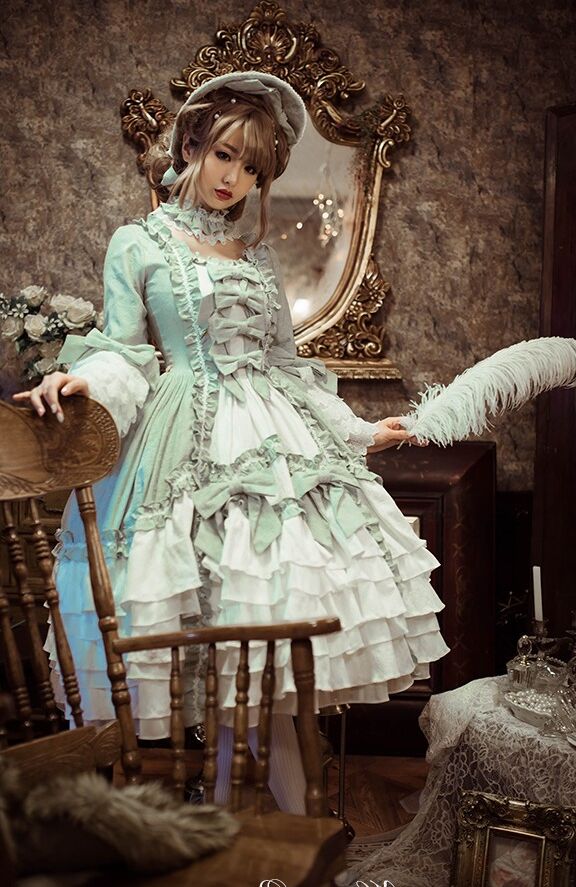 Robe Hinana Rococo Lolita