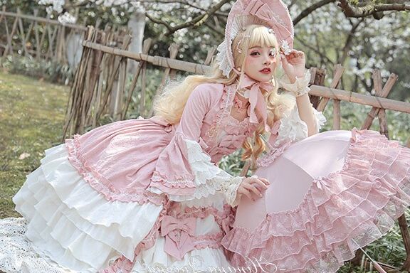 Robe Hinana Rococo Lolita