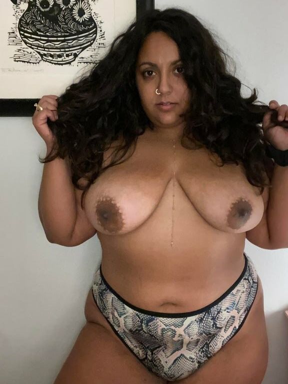 Thick Indian MILF