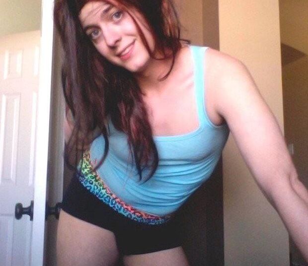 Sissydeanna trap trans femboy sissy brunette