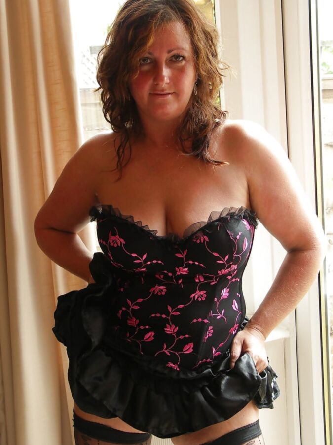 UK Ellen escort from Preston