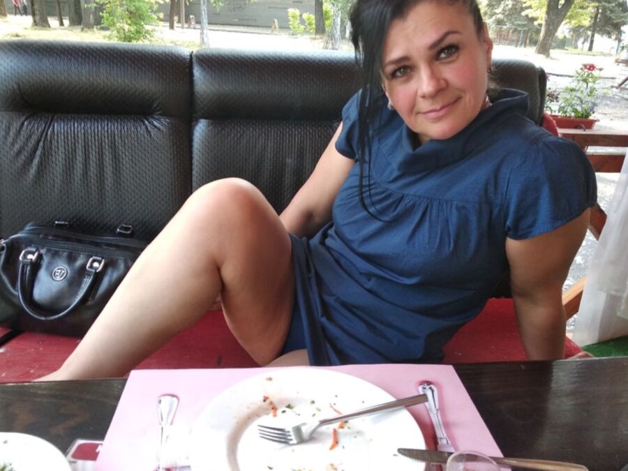 Madura morena MILF Ludmila de Dnepropetrovsk en Ucrania