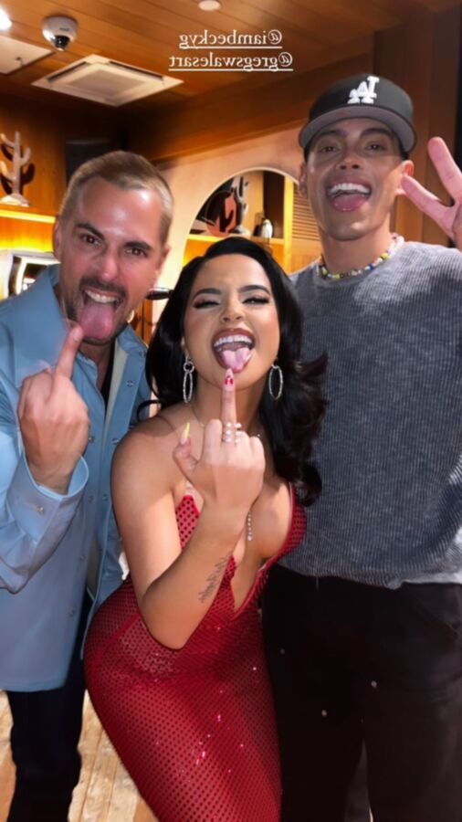 Becky G / Cantora Americana