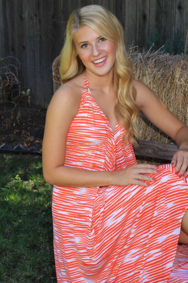 Caroline Sunshine / Actrice américaine