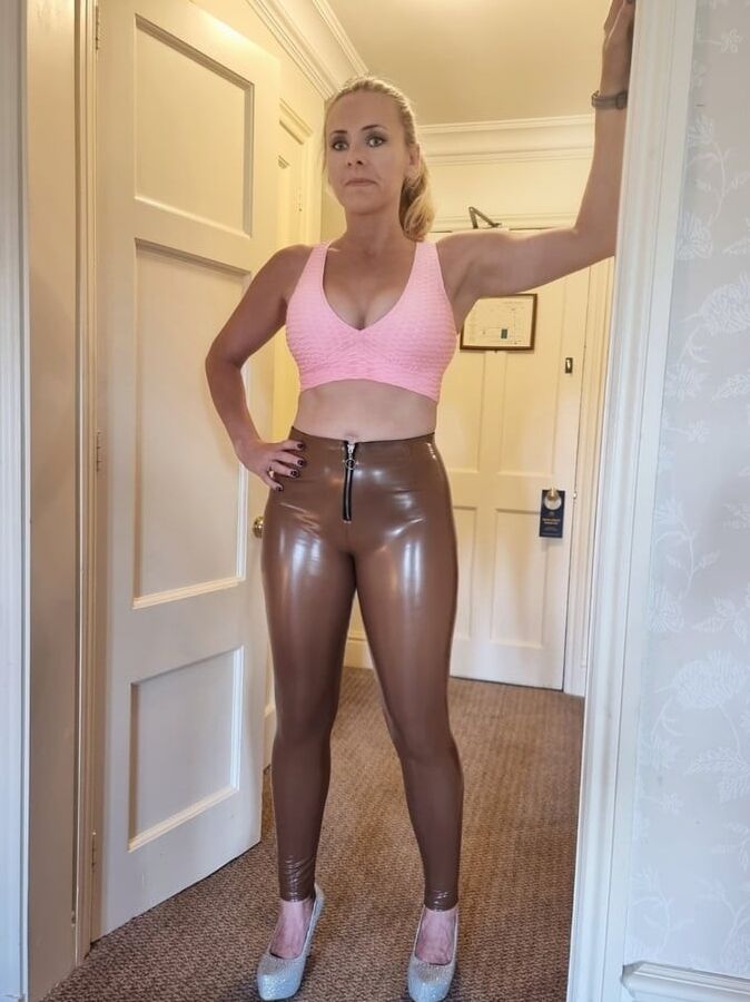 Charlotte Hill - Bristol UK MILF