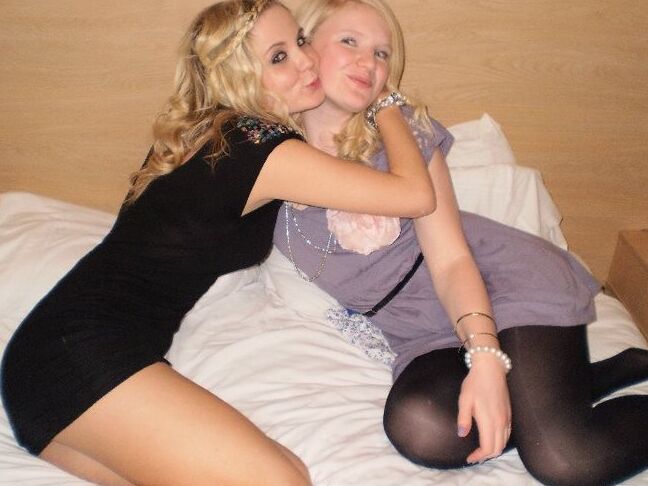 Teens getting to party in hotel room - Flashing knickers