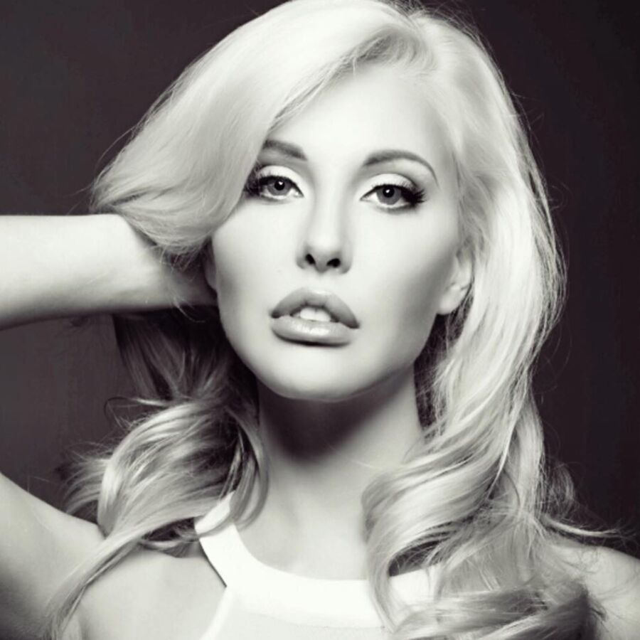 Chloe Lattanzi / Cantante estadounidense