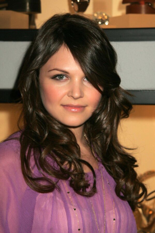 Ginnifer Goodwin / American Actress