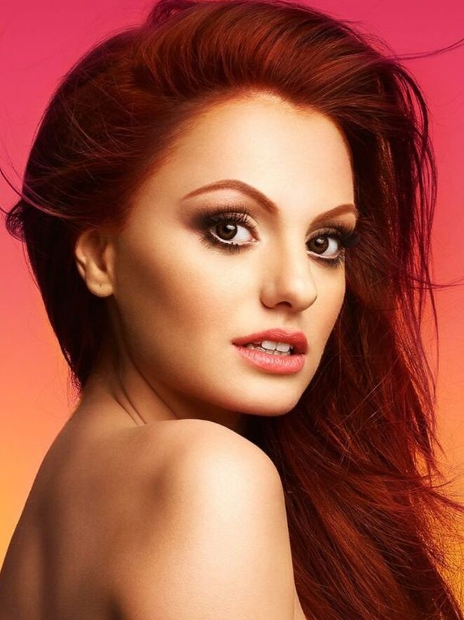 Alexandra Stan chanteuse roumaine chaude