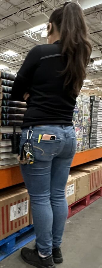 Costco Employee Sightings - Latina MILF w/Great Ass