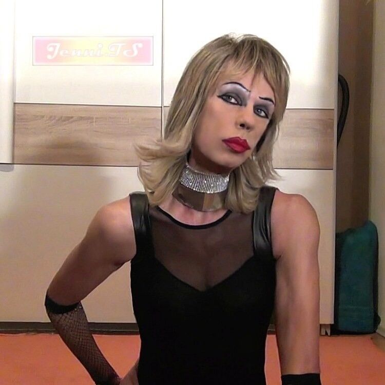 Die deutsche Crossdresser-Schönheit Jenni Stockeler