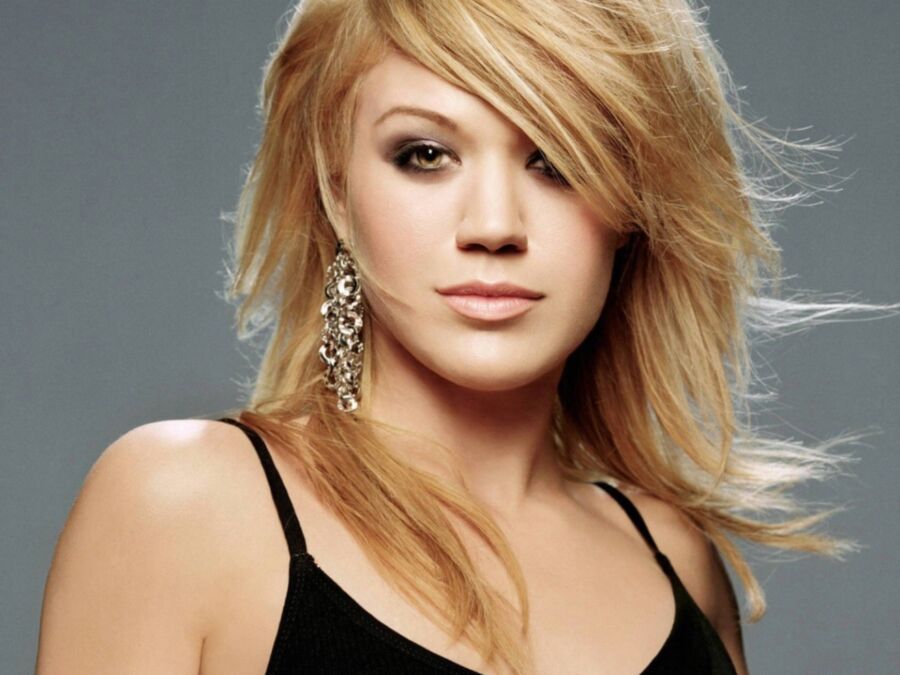 Kelly Clarkson / chanteuse américaine