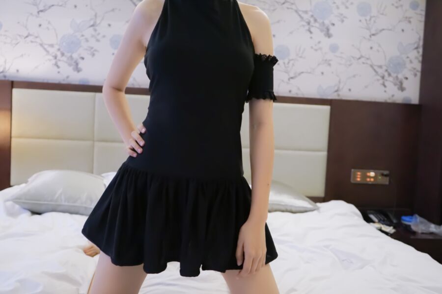 ? Girly Film ?saber Black Swimsuit