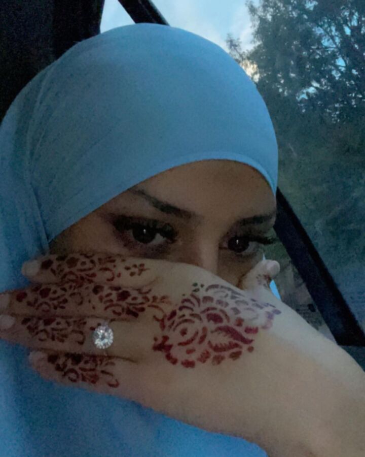 Superior Hijabi Goddess Hella