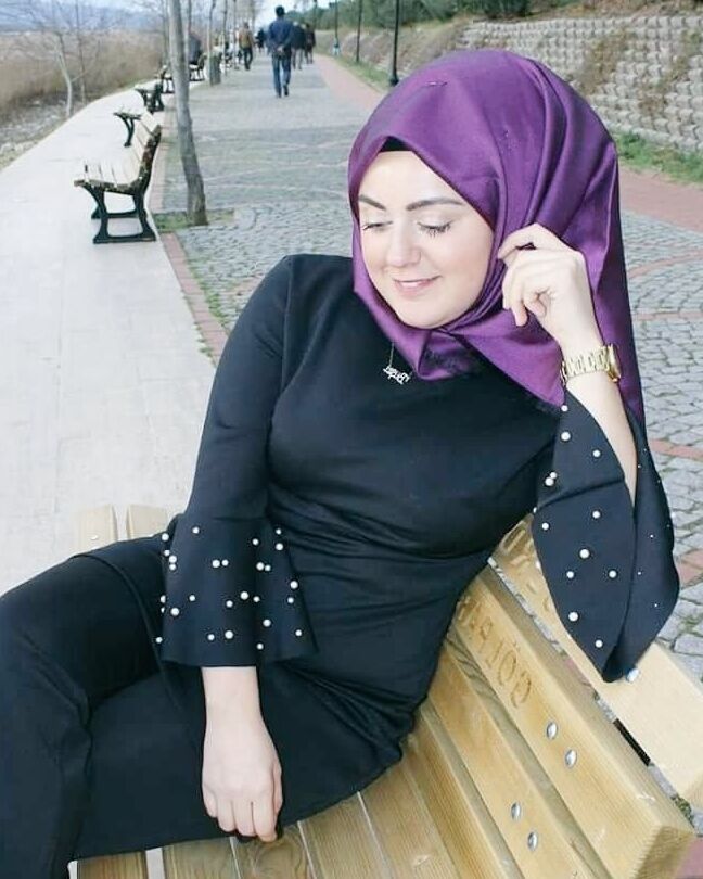 VINTAGE HIJAB SEXSI FOTO