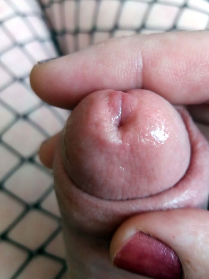 Tranny Clitty Precum