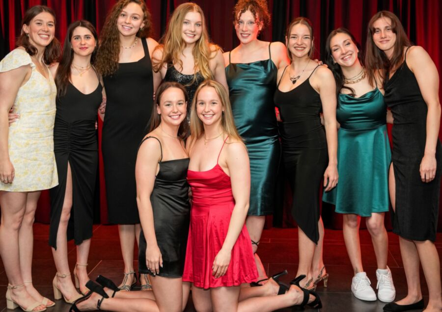 Filles de gala