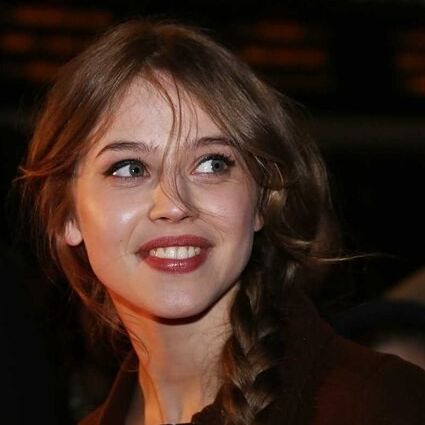 Lou De Laage cute french actress