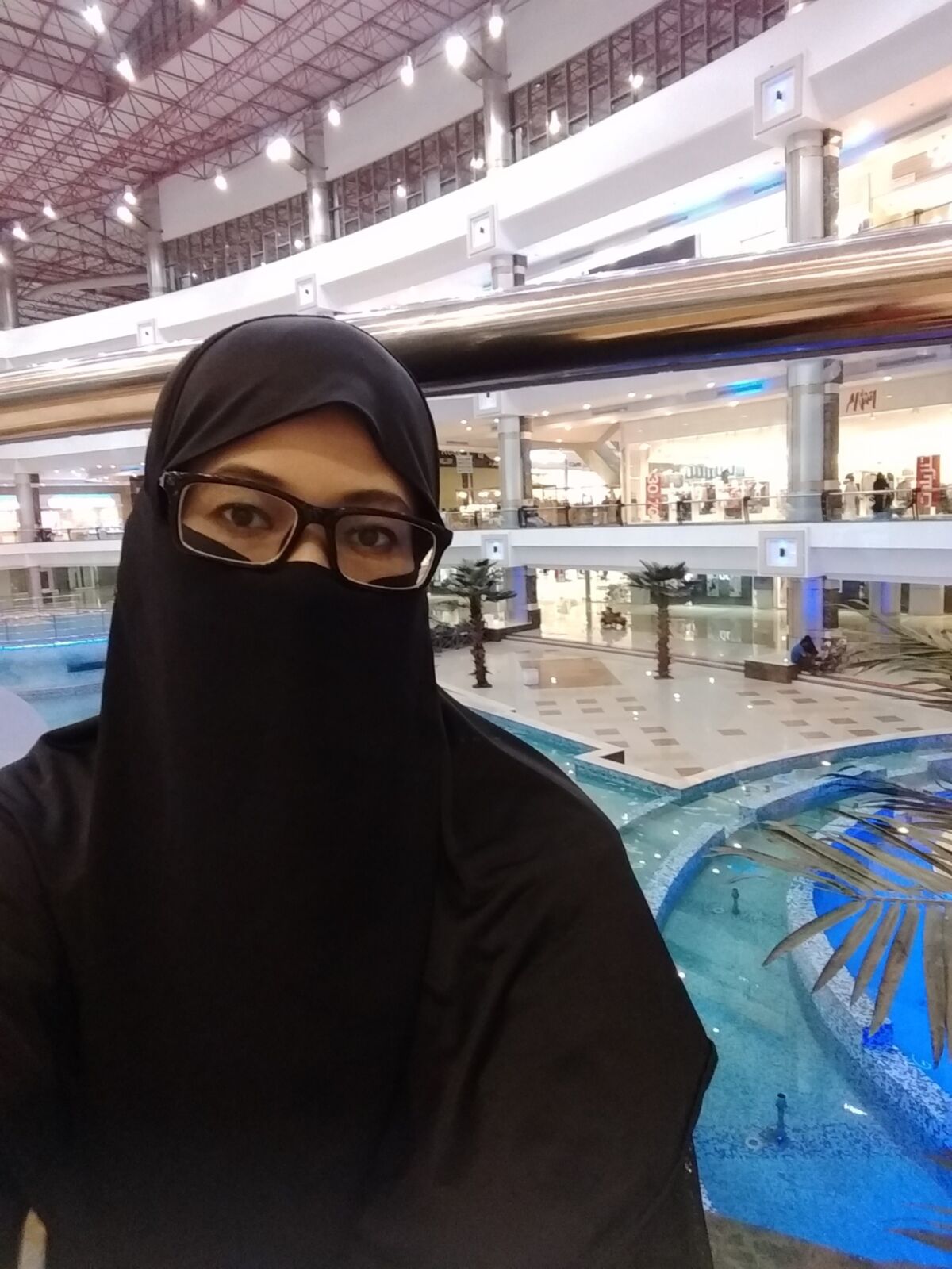 Hijabi asiático para homenajes Cum