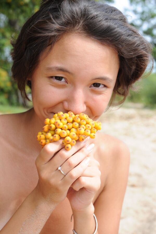 GirlTwink on Beach