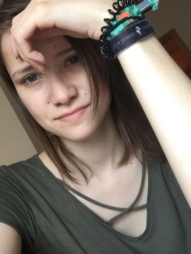 Unknown: Jessy Louisa aka. xjessyyy (German Teen, Set )