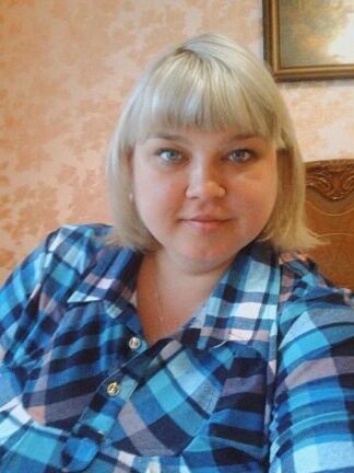 Anyuta russe aux gros seins BBW de Kaliningrad