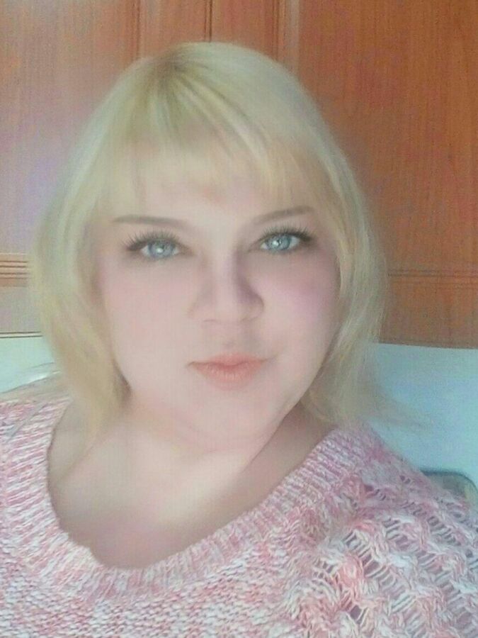 Vollbusige BBW-Russin Anyuta aus Kaliningrad